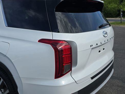 Used 2022 Hyundai Palisade SEL w/ 8P Bench Seat Package AWD/4WD image 38