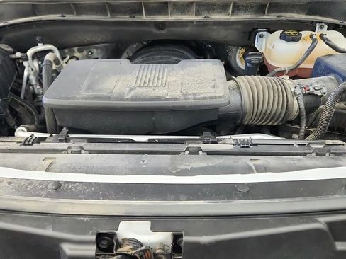 Used 2025 Chevrolet Tahoe LT AWD/4WD image 20