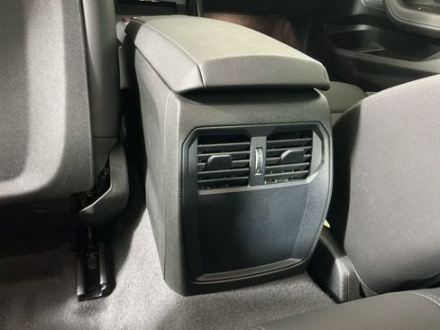 Certified 2025 BMW 230i xDrive 230i xDrive w/ Convenience Package image 24