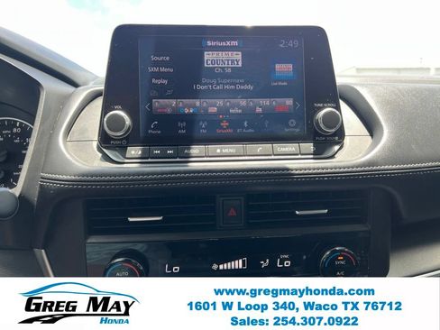 Used 2024 Nissan Rogue SV FWD image 29
