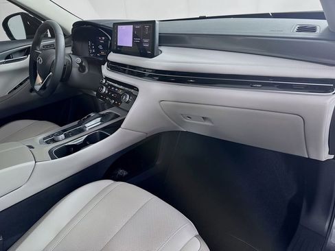Certified 2026 INFINITI QX60 Pure w/ Cargo Package AWD/4WD image 39