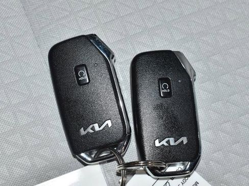 Used 2023 Kia Soul GT-Line image 23