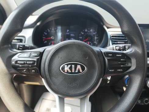 Used 2020 Kia Rio S FWD image 40