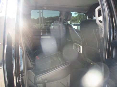 Used 2020 Ford F250 Lariat w/ Lariat Ultimate Package image 14