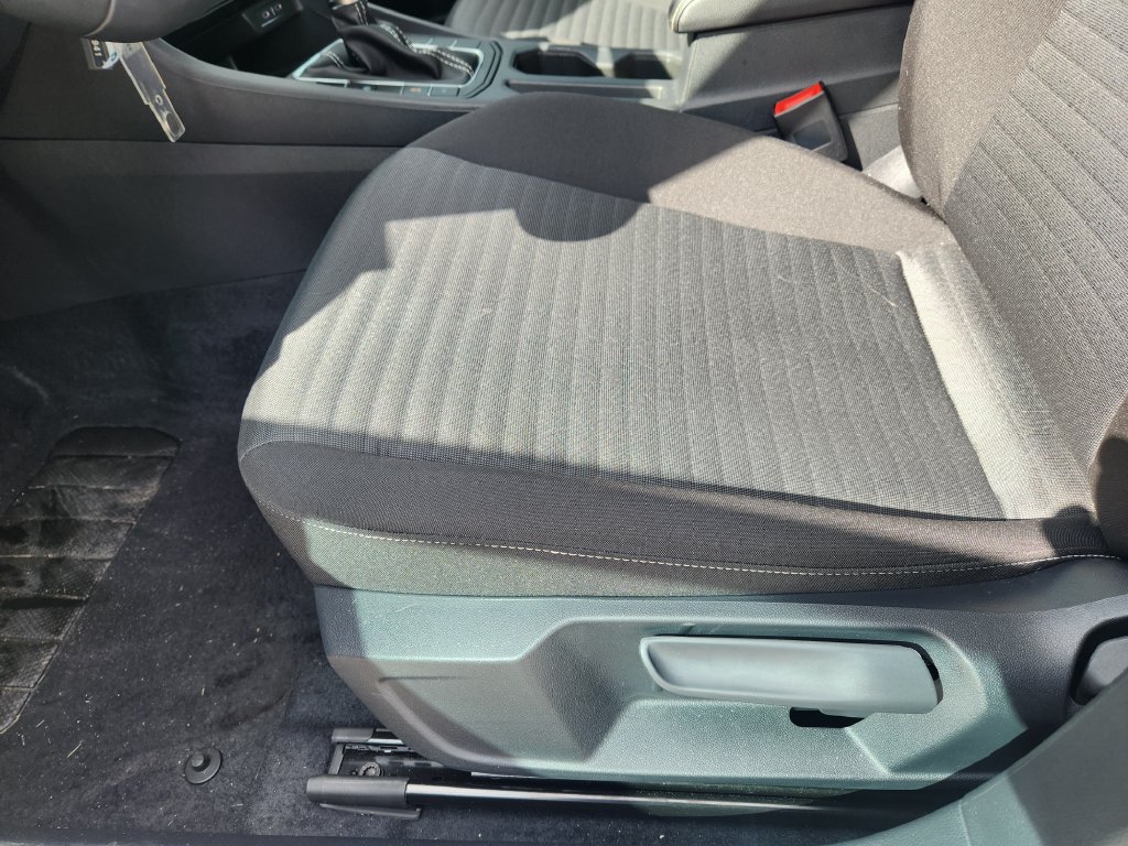 Used 2026 Volkswagen Jetta S FWD image 17