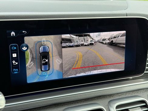 Certified 2026 Mercedes-Benz GLS 450 4MATIC image 5