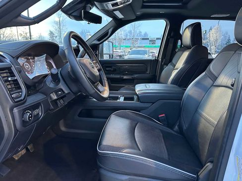 Used 2025 RAM 2500 Limited image 20