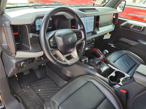 Used 2023 Ford Bronco Badlands AWD/4WD image 16