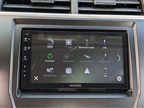 Used 2017 Toyota Camry SE w/ Moonroof Package FWD image 27
