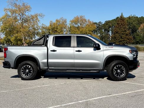 Used 2024 Chevrolet Silverado 1500 ZR2 w/ Technology Package image 25