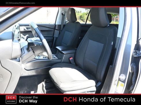 Used 2022 Ford Explorer XLT RWD image 18