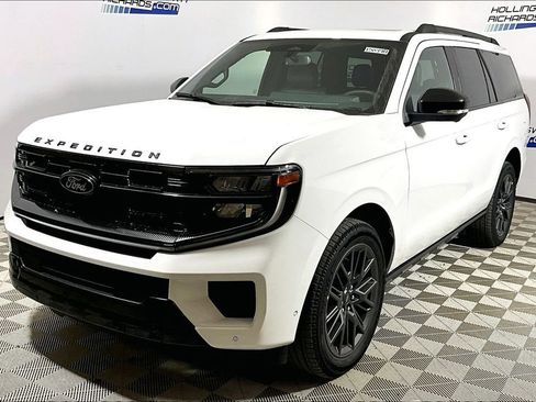 New 2025 Ford Expedition Platinum w/ Stealth Performance Package image 1