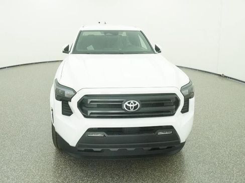 New 2025 Toyota Tacoma SR5 image 15