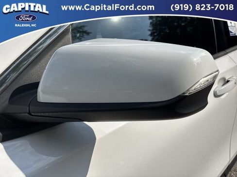 Used 2018 GMC Terrain SLT w/ Preferred Package FWD image 12