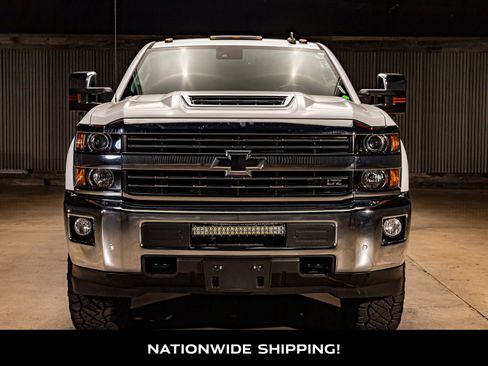 Used 2018 Chevrolet Silverado 3500 LTZ w/ Duramax Plus Package image 4