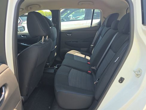 Used 2025 Nissan Leaf SV Plus FWD image 7