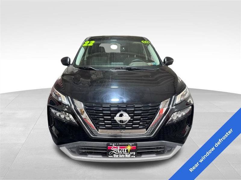 Used 2022 Nissan Rogue S AWD/4WD image 2