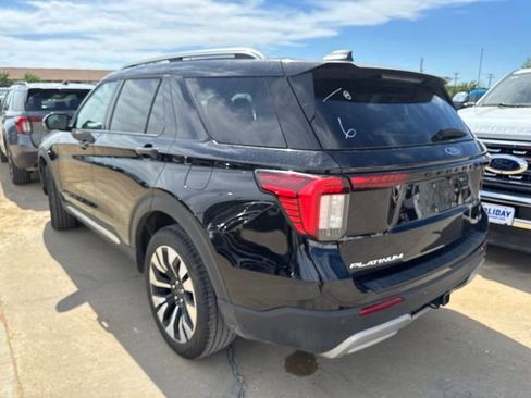 Used 2026 Ford Explorer Platinum w/ LUX Leather Package AWD/4WD image 13