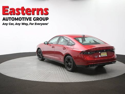 Used 2025 Honda Accord SE image 65