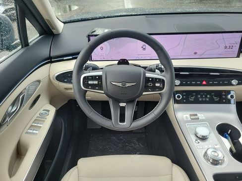 New 2026 Genesis GV70 2.5T Select AWD/4WD image 7