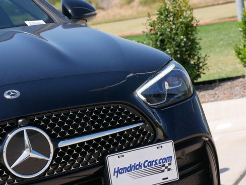 Used 2024 Mercedes-Benz C 300 4MATIC Sedan image 8