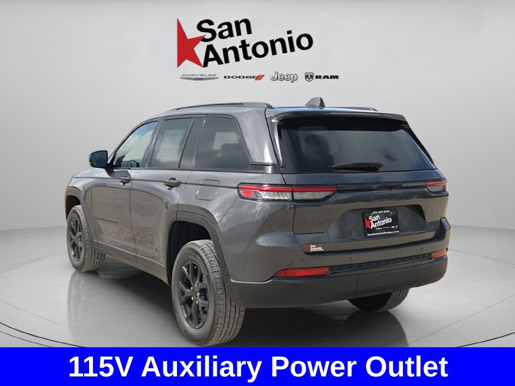 New 2025 Jeep Grand Cherokee Altitude RWD image 11