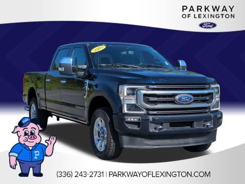 Used 2022 Ford F250 Platinum w/ FX4 Off-Road Package AWD/4WD image 7