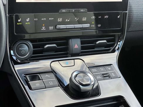 Used 2023 Subaru Solterra AWD image 19