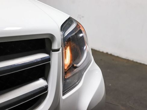 Used 2013 Mercedes-Benz GLK 250 BlueTEC 4MATIC image 7