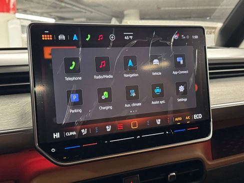 New 2025 Volkswagen ID. Buzz Pro S image 27