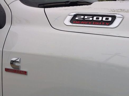 New 2026 RAM 2500 Tradesman w/ Chrome Appearance Group AWD/4WD image 12