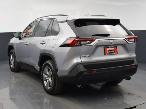 Used 2025 Toyota RAV4 LE image 3