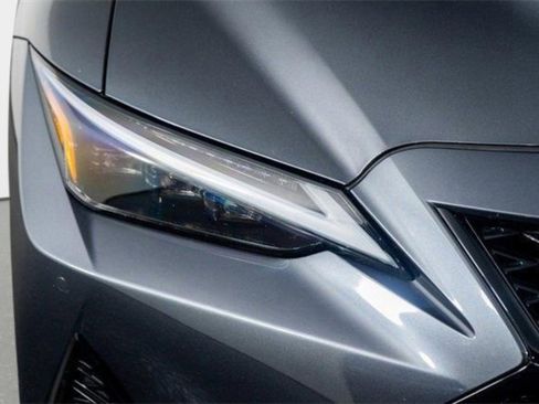 Used 2024 Lexus IS 500 w/ Accessory Package image 33