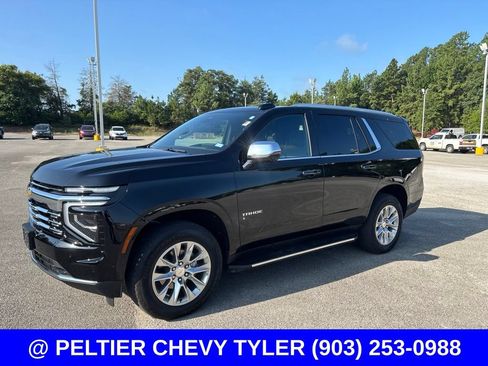 Used 2025 Chevrolet Tahoe Premier RWD image 3