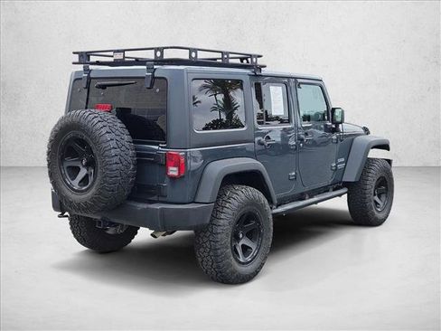 Used 2017 Jeep Wrangler Unlimited Sport w/ Quick Order Package 24S AWD/4WD image 5