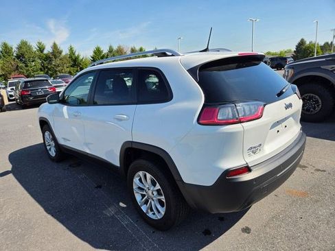 Used 2020 Jeep Cherokee Latitude w/ Cold Weather Group AWD/4WD image 12