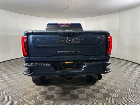 Used 2024 GMC Sierra 2500 Denali Ultimate image 4