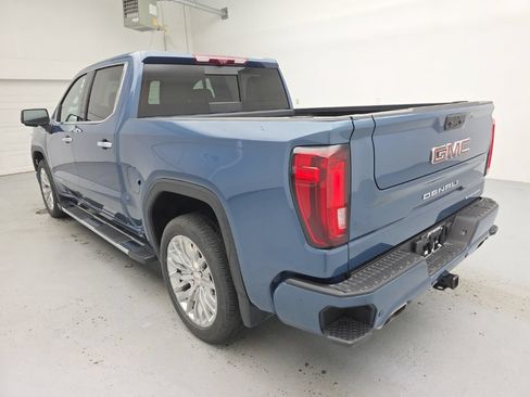 Used 2024 GMC Sierra 1500 Denali w/ Technology Package AWD/4WD image 6