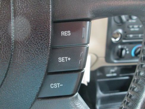 Used 2004 Ford Ranger 4x4 SuperCab image 17