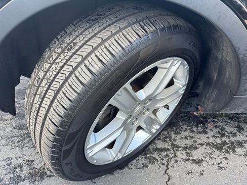 Used 2014 Land Rover Range Rover Evoque Pure Premium image 24