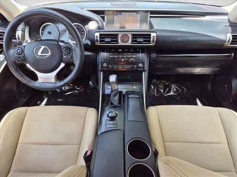 Used 2014 Lexus IS 250 w/ Navigation Package RWD image 17