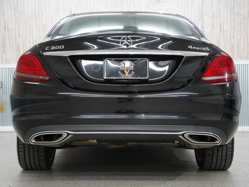 Used 2021 Mercedes-Benz C 300 4MATIC Sedan image 9