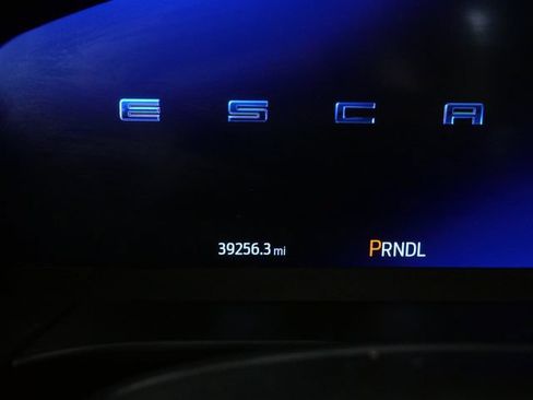 Certified 2024 Ford Escape Platinum AWD/4WD image 18