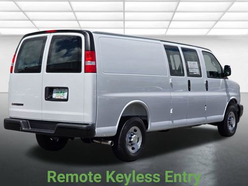 New 2026 Chevrolet Express 2500 Extended w/ Driver Convenience Package RWD image 20