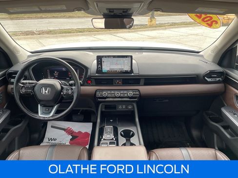 Used 2023 Honda Pilot Elite image 22