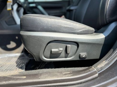 Used 2018 Subaru Forester 2.5i Premium AWD/4WD image 35