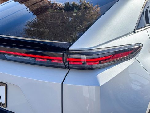 New 2026 Toyota C-HR AWD/4WD image 8