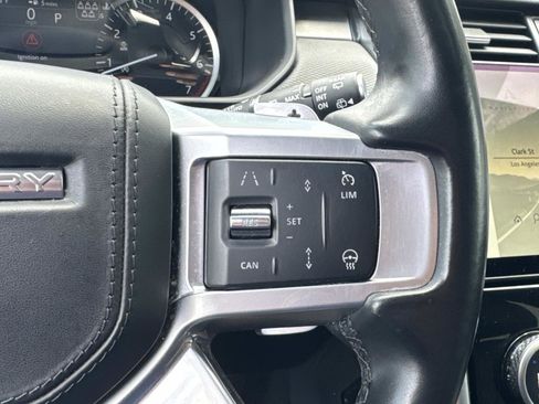 Used 2023 Land Rover Discovery HSE R-Dynamic AWD/4WD image 25
