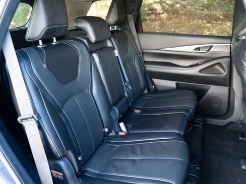 Used 2023 INFINITI QX60 Luxe image 37