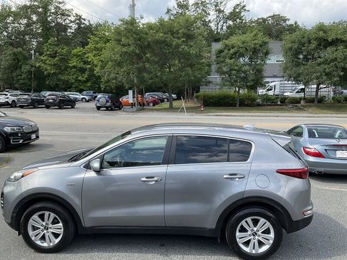 Used 2019 Kia Sportage LX image 8